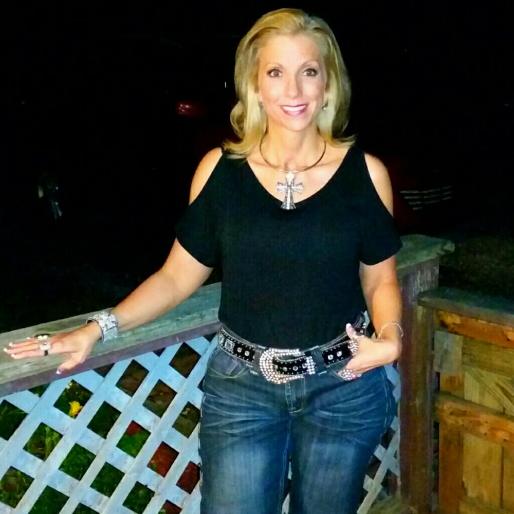 Meet your Posher, Michele